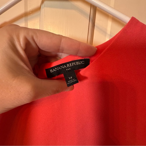 Banana Republic Coral Short Sleeve Romper - Size 14 - Picture 3 of 4